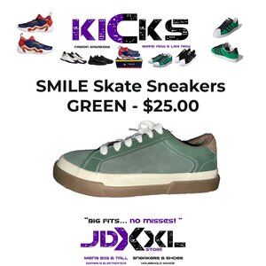 SMILE Skate Sneakers  Green - $25.00